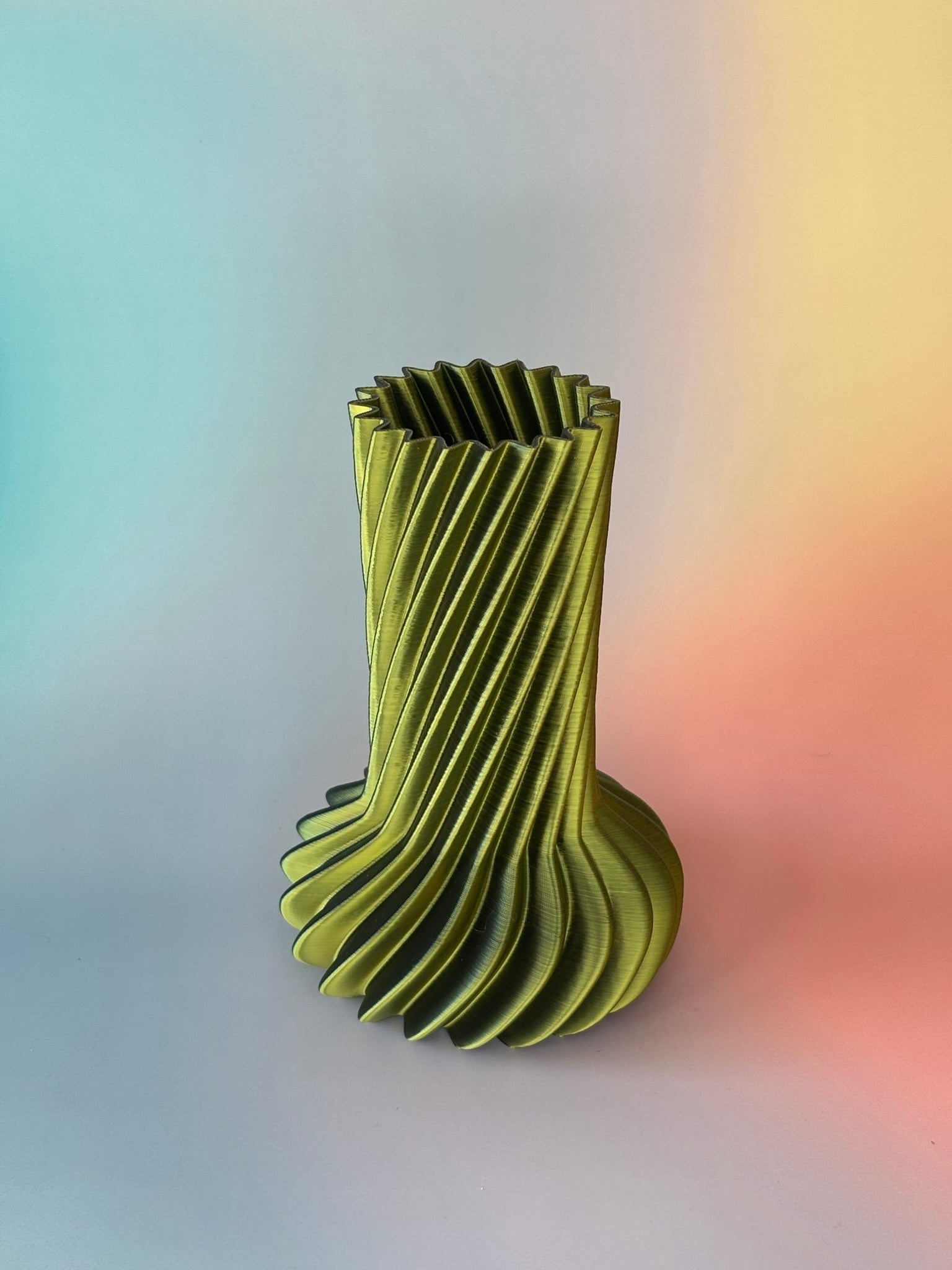 Wąski wazon ostra fala