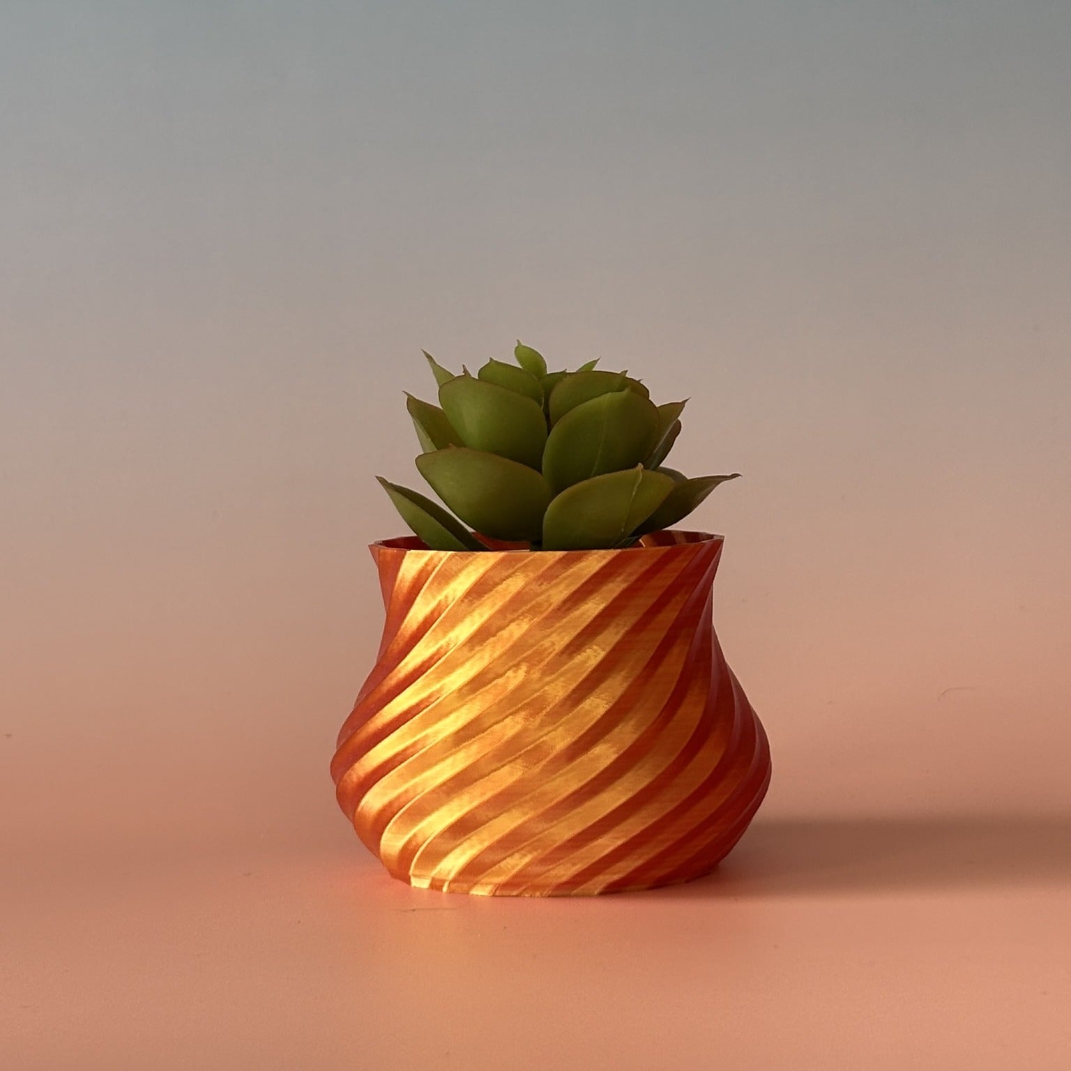 Mini doniczka spiralna fala